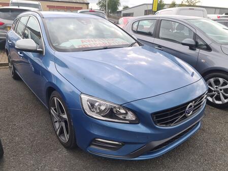 VOLVO V60 2.0 R-Design Nav D4