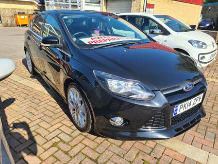 FORD FOCUS 1.0 T EcoBoost Zetec S