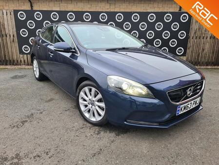 VOLVO V40 2.0 D3 SE Lux Nav