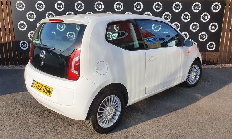 VOLKSWAGEN UP