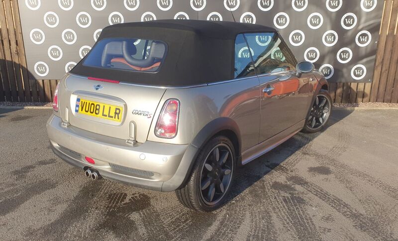 MINI CONVERTIBLE