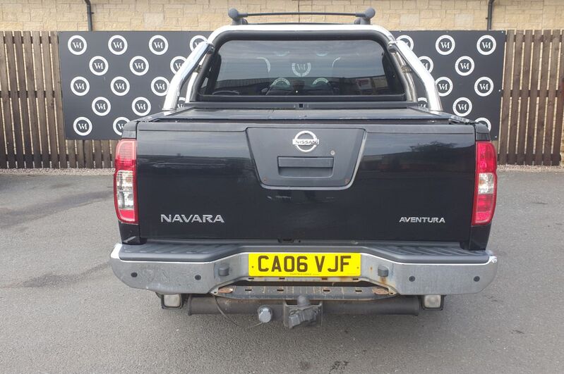 NISSAN NAVARA