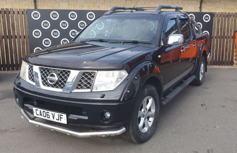 NISSAN NAVARA