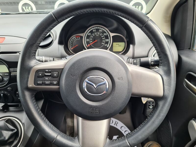 MAZDA MAZDA2